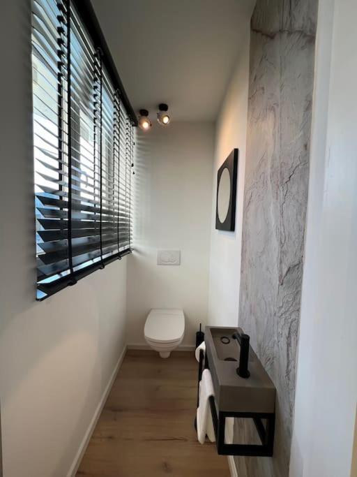 Charmant Appartement Au Look Design モンス エクステリア 写真